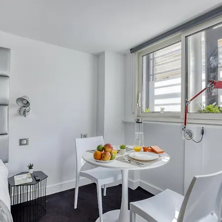Apartment Branded New And Comfy - Heart Of 3